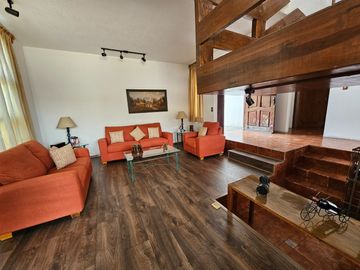 RESIDENCIA EN LA VIRGEN. METEPEC