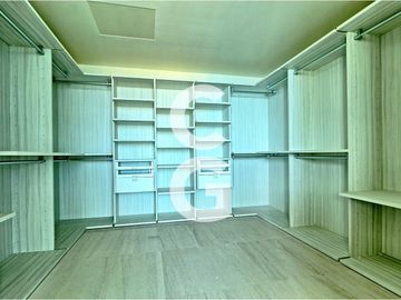 Departamento en Venta en Cancun en SLS Puerto Cancun de 6 Recamaras PH