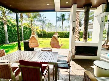 Casa en venta en villas del mesón de 1 piso y vista a club de golf
