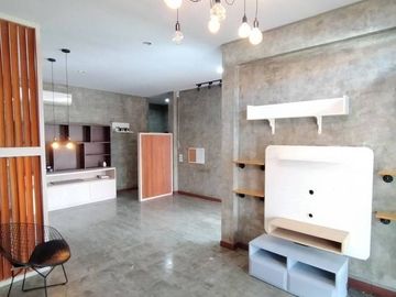 🏷 #Selling very cheap!!! #Single house, luxury decoration, lots of space 🏡 #Free gifts #Decorated with built-in furniture #Termsap Living Home Village