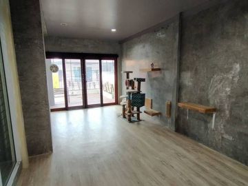 🏷 #Selling very cheap!!! #Single house, luxury decoration, lots of space 🏡 #Free gifts #Decorated with built-in furniture #Termsap Living Home Village
