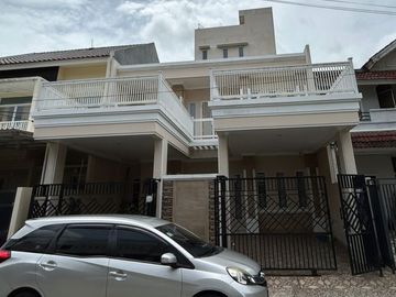 DI RUMAH SEKTOR GADING SERPONG SIAP HUNI LEBAR 9 HADAP UTARA FULL RENOVASI SEMI FURNISHED