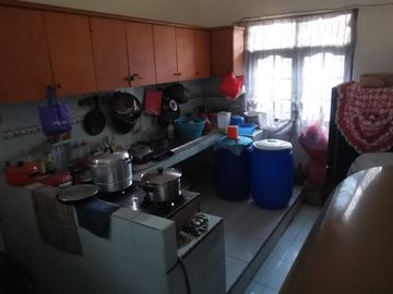 Rumah Luas Dan Siap Huni, 350 Meter Ke Jalan Teluk Gong Raya