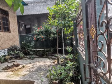 Rumah Luas Dan Siap Huni, 350 Meter Ke Jalan Teluk Gong Raya