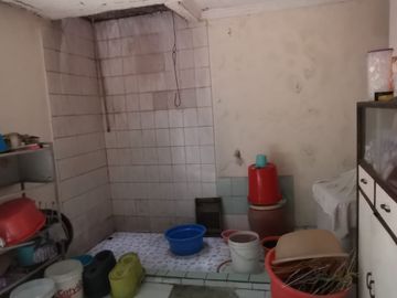 Rumah Luas Dan Siap Huni, 350 Meter Ke Jalan Teluk Gong Raya