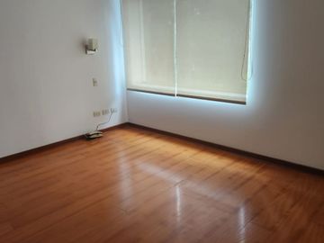 Flat Moderno con Buenos Acabados y con Terraza en Chopin - Surco