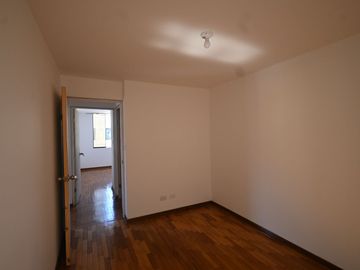 DEPARTAMENTO EN VENTA 65 m² 02 HAB. LOS OLIVOS
