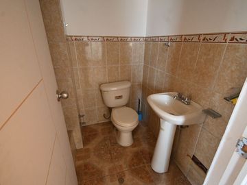 DEPARTAMENTO EN VENTA 65 m² 02 HAB. LOS OLIVOS