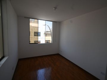 DEPARTAMENTO EN VENTA 65 m² 02 HAB. LOS OLIVOS