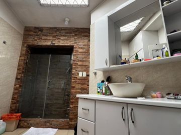 VENDO CASA DE UNA PLANTA EN SAN JOSÉ DEL VALLE, VALLE DE LOS CHILLOS, QUITO, ECUADOR