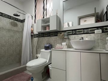 VENDO CASA DE UNA PLANTA EN SAN JOSÉ DEL VALLE, VALLE DE LOS CHILLOS, QUITO, ECUADOR