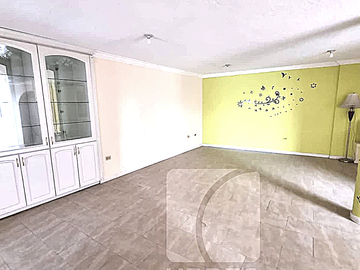 EN VENTA - DEPARTAMENTO EN  VENTA EN EL SECTOR LORETO EN LA CIUDAD DE LATACUNGA /23URB053
