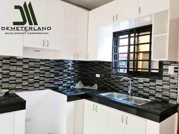 4Bedroom Accessible House and Lot in Tanauan City - 3minutes away from Tanauan Exit!