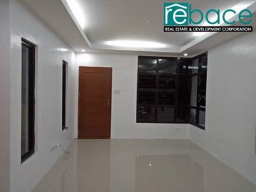 4Bedroom Accessible House and Lot in Tanauan City - 3minutes away from Tanauan Exit!