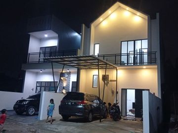 Rumah Murah 2 Lantai Cikunir Galaxy Bekasi Selatan, Perumahan 3 Kamar