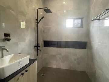 BRAND NEW HOUSE NEAR MCARTHUR HWAY SAN FERNANDO Cash or Bank Financing