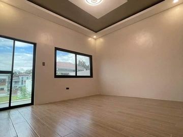 BRAND NEW HOUSE NEAR MCARTHUR HWAY SAN FERNANDO Cash or Bank Financing