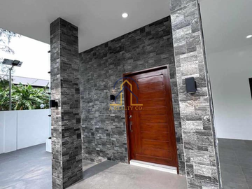 Royale Tagaytay Estates House and Lot in Brgy. Buck Estate, Alfonso, Cavite
