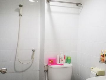 Dijual Apartemen Signature Park Grande 2BR Cawang Dekat Stasiun LRT Cawang