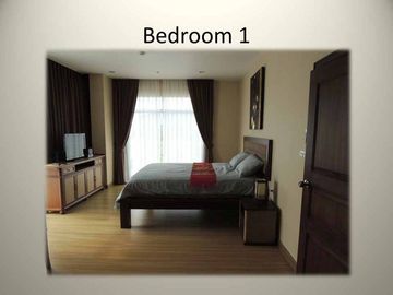 Condominium for sale, Modern Contemporary style, Doi Suthep view. The condo is located between Chiang Mai city. Near the Chiang Mai International Conv