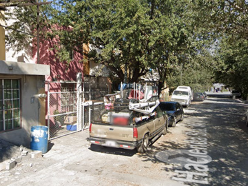 ¡Aprovecha esta gran oportunidad de hacer crecer tu Patrimonio! Casa En Remate Bancario Juárez, Nuevo León, México