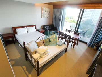 Modern Studio Condo for Sale at The Reef