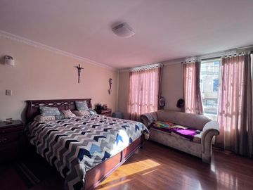 Casa rentera en venta en Época