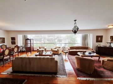 VENTA de dpto. TRIPLEX en Chacarilla. San Borja