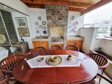 VENTA de dpto. TRIPLEX en Chacarilla. San Borja