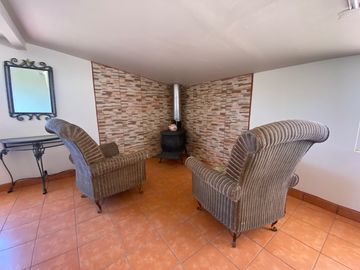 Hacienda Comercial   en  el corazón del  Valle de Guadalupe