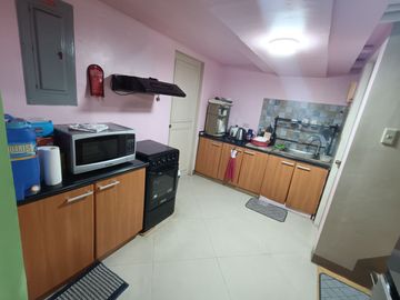 FOR SALE!! 3 bedroom combined unit 80sqm in Pasig Cainta area