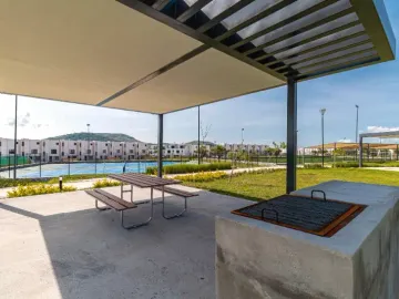 CASA CON ALBERCA A 15 MINUTOS DE CUERNAVACA EN XOCHITEPEC MORELOS