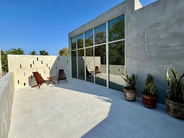 CASA ESTILO LOFT  EN COLONIA ITZIMNA
