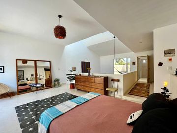 CASA ESTILO LOFT  EN COLONIA ITZIMNA
