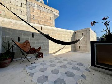 CASA ESTILO LOFT  EN COLONIA ITZIMNA