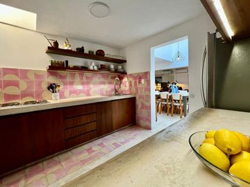 CASA ESTILO LOFT  EN COLONIA ITZIMNA