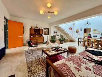 CASA ESTILO LOFT  EN COLONIA ITZIMNA