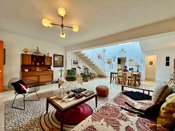 CASA ESTILO LOFT  EN COLONIA ITZIMNA