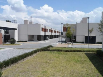 ¡¡GRAN OPORTUNIDAD DE HABITAR O INVERTIR!!  INCREIBLE CASA ESCRITURAS GRATIS