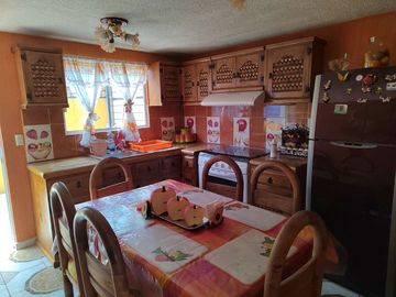 VENTA CASA LA LOMA ZINANCATEPEC JUNTO A RECLUSORIO SANTIAGUITO Y UNIVERSIDAD POLITECNICA DEL VALLE DE TOLUCA