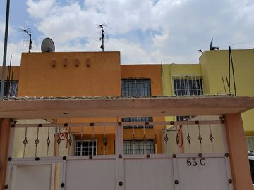 VENTA CASA LA LOMA ZINANCATEPEC JUNTO A RECLUSORIO SANTIAGUITO Y UNIVERSIDAD POLITECNICA DEL VALLE DE TOLUCA