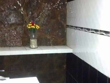 VENDO CASA CON PISCINA EN CHACLACAYO