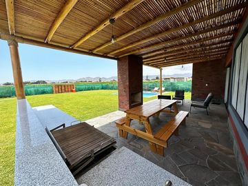 Casa De Campo Quilmana Cañete Piscina parrilla