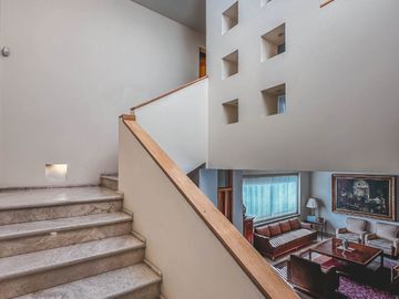 CASA CON ALBERCA Y 4 RECÁMARAS EN CHOLULA.