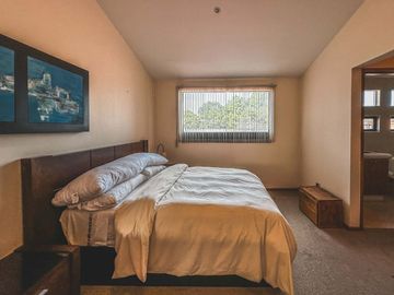 CASA CON ALBERCA Y 4 RECÁMARAS EN CHOLULA.