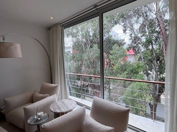 Excelente Dpto. Dúplex Boulevard Roosevelt
