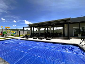 Casa de 3 Recámaras con 3.5 Baños a 12 Minutos de los Arcos de Querétaro.