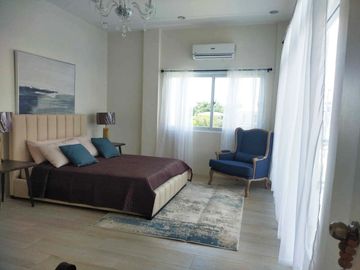 Brandnew Four Bedrooms House in Consolacion