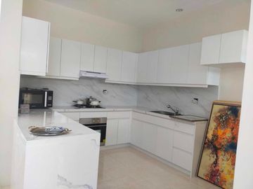 Brandnew Four Bedrooms House in Consolacion