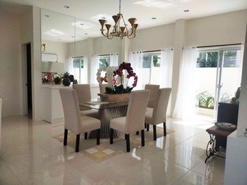 Brandnew Four Bedrooms House in Consolacion